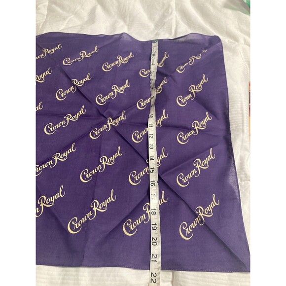 Crown Royal Drawstring Backpack Black Gold Zipper & Crown Royal Purple Bandana - Picture 8 of 9